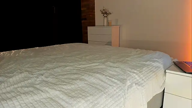 Rachel Rey online show from November 3, 2025, 6:31 pm