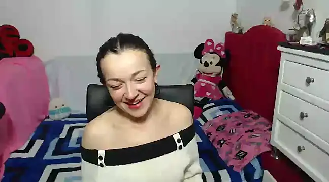 Angela 18honey online show from January 9, 2025, 2:11 am