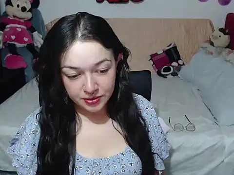 Angela 18honey online show from March 6, 2026, 3:14 am