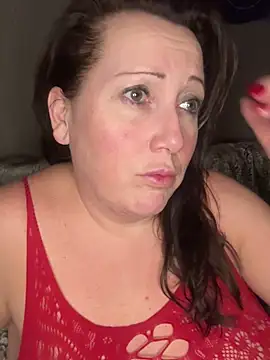 Snapshot of xsexycurvymilf chatting on February 19, 2025, 9:03 pm xsexycurvymilf online show from February 19, 2025, 9:03 pm