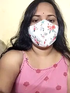 Snapshot of Susma-Telugu chatting on December 25, 2024, 6:19 pm Susma-Telugu online show from December 25, 2024, 6:19 pm