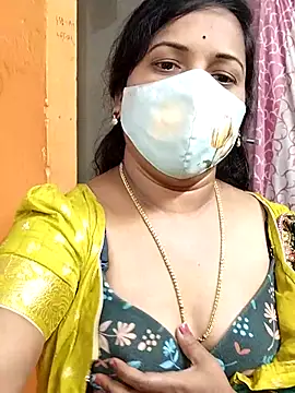 Snapshot of Susma-Telugu chatting on February 18, 2025, 4:59 pm Susma-Telugu online show from February 18, 2025, 4:59 pm