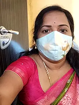 Snapshot of Susma-Telugu chatting on November 12, 2025, 4:57 am Susma-Telugu online show from November 12, 2025, 4:57 am