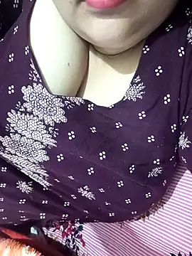  Redwine  online show from March 9, 2025, 2:43 pm