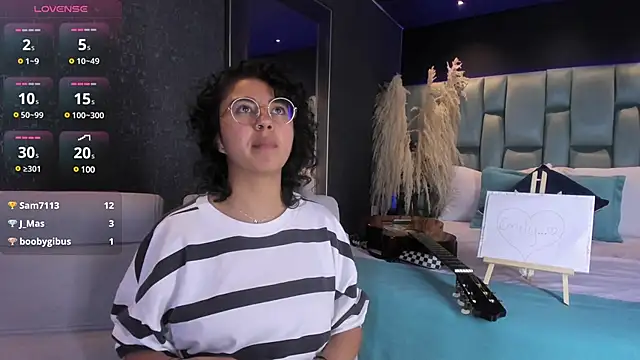 Snapshot of Amareto_ chatting on March 10, 2025, 3:09 pm Amareto online show from March 10, 2025, 3:09 pm