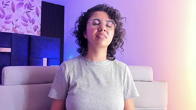 Snapshot of Amareto_ chatting on March 14, 2025, 4:30 pm Amareto online show from March 14, 2025, 4:30 pm