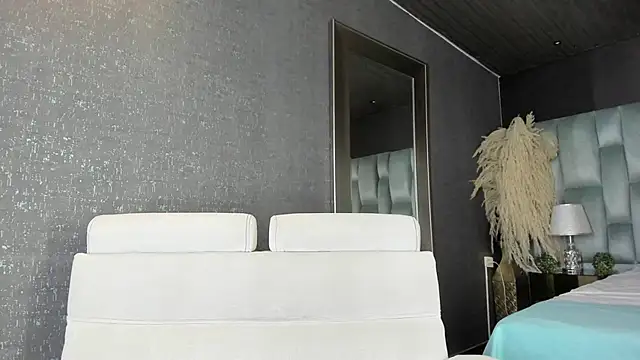 Snapshot of Amareto_ chatting on September 12, 2025, 11:54 am Amareto online show from September 12, 2025, 11:54 am