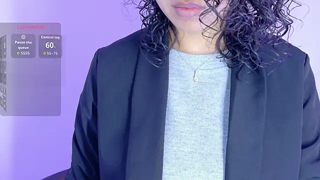 Snapshot of Amareto_ chatting on September 30, 2025, 11:26 am Amareto online show from September 30, 2025, 11:26 am