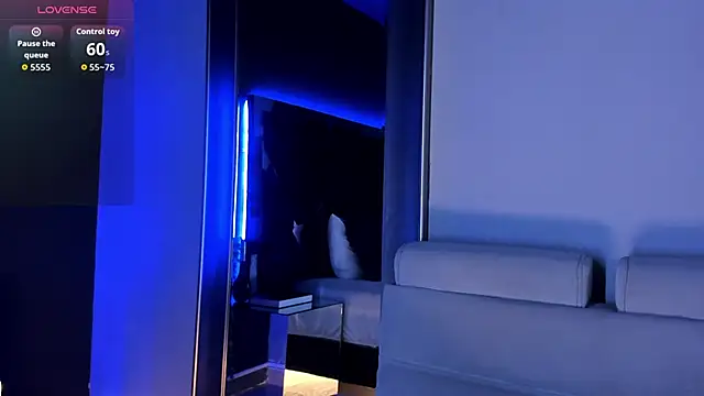 Snapshot of Amareto_ chatting on October 11, 2025, 12:58 pm Amareto online show from October 11, 2025, 12:58 pm