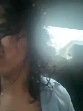 Snapshot of Amareto_ chatting on November 3, 2025, 11:00 am Amareto online show from November 3, 2025, 11:00 am