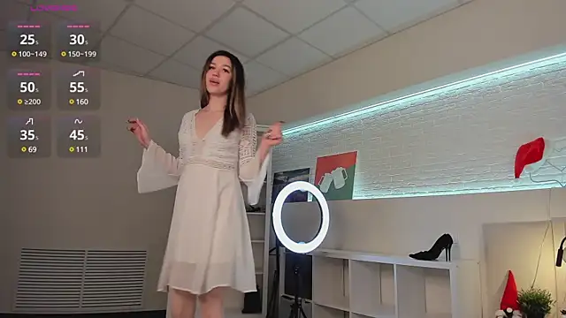 Snapshot of BelovedRuby chatting on December 28, 2024, 11:41 am BelovedRuby online show from December 28, 2024, 11:41 am