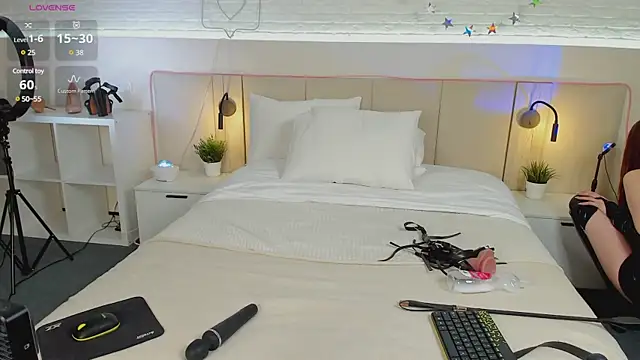 Snapshot of BelovedRuby chatting on March 16, 2025, 7:04 am BelovedRuby online show from March 16, 2025, 7:04 am