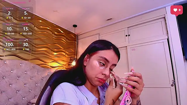 Andreita Jones online show from April 10, 2026, 11:48 am