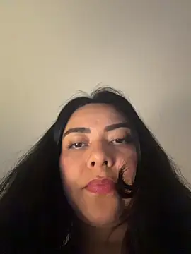 Snapshot of PetitLumiere chatting on February 24, 2026, 4:10 am PetitLumiere online show from February 24, 2026, 4:10 am