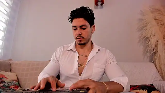 Snapshot of neo_dimou_ chatting on September 18, 2025, 12:07 pm neo dimou online show from September 18, 2025, 12:07 pm