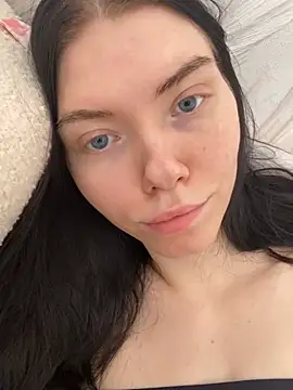 Lisaaa Alisa online show from March 14, 2025, 6:32 am