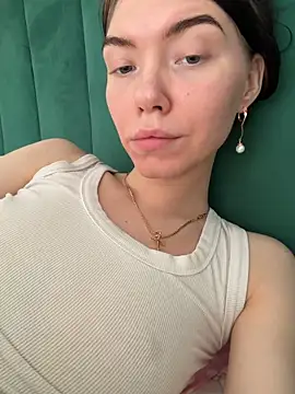 Lisaaa Alisa online show from March 23, 2026, 9:13 am