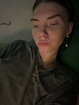 Snapshot of Lisaaa_Alisa chatting on May 5, 2026, 6:16 pm Lisaaa Alisa online show from May 5, 2026, 6:16 pm