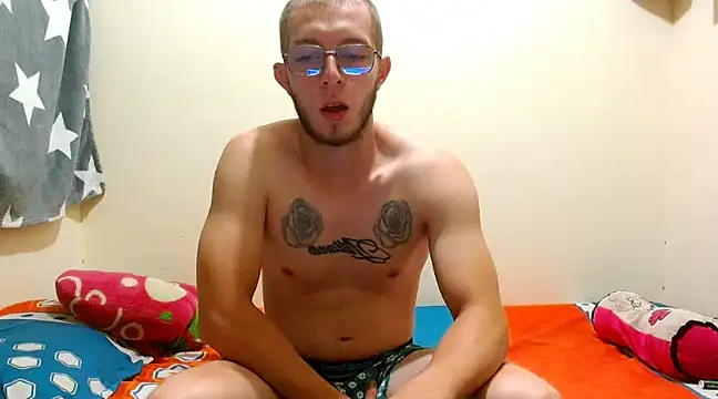 Snapshot of king-Randal chatting on February 16, 2025, 2:31 am king-Randal online show from February 16, 2025, 2:31 am