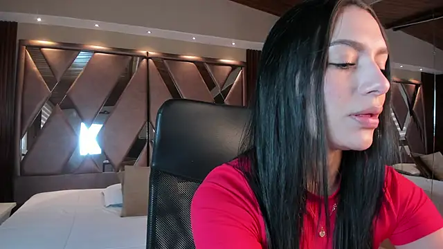 carina rossi online show from October 23, 2025, 12:26 pm