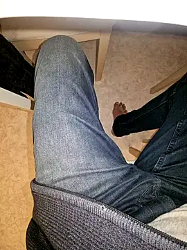 Snapshot of Lorent6969 chatting on October 28, 2025, 5:11 am Lorent6969 online show from October 28, 2025, 5:11 am