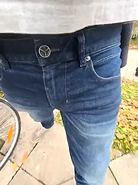 Snapshot of Lorent6969 chatting on October 31, 2025, 8:04 am Lorent6969 online show from October 31, 2025, 8:04 am