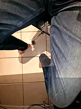 Snapshot of Lorent6969 chatting on November 12, 2025, 5:19 am Lorent6969 online show from November 12, 2025, 5:19 am