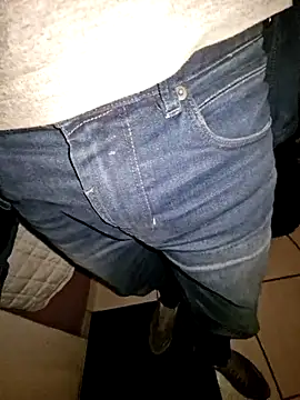 Snapshot of Lorent6969 chatting on November 14, 2025, 4:55 am Lorent6969 online show from November 14, 2025, 4:55 am