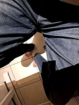 Snapshot of Lorent6969 chatting on November 28, 2025, 4:59 am Lorent6969 online show from November 28, 2025, 4:59 am