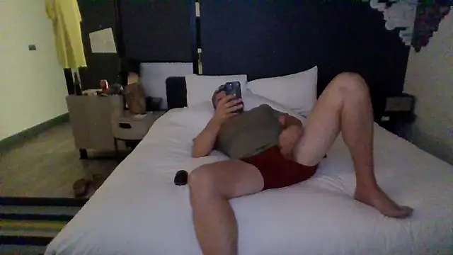 Snapshot of lateniter chatting on October 15, 2025, 6:24 am lateniter online show from October 15, 2025, 6:24 am