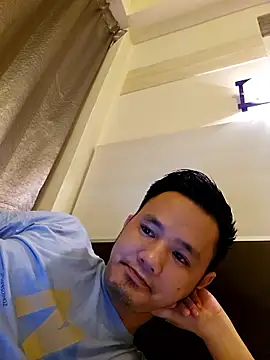 Snapshot of andi888999 chatting on January 7, 2026, 11:34 am andi888999 online show from January 7, 2026, 11:34 am