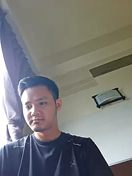 Snapshot of andi888999 chatting on January 8, 2026, 8:38 am andi888999 online show from January 8, 2026, 8:38 am