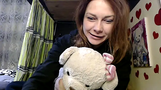 HarleyQuinn 69 online show from December 27, 2024, 7:46 pm