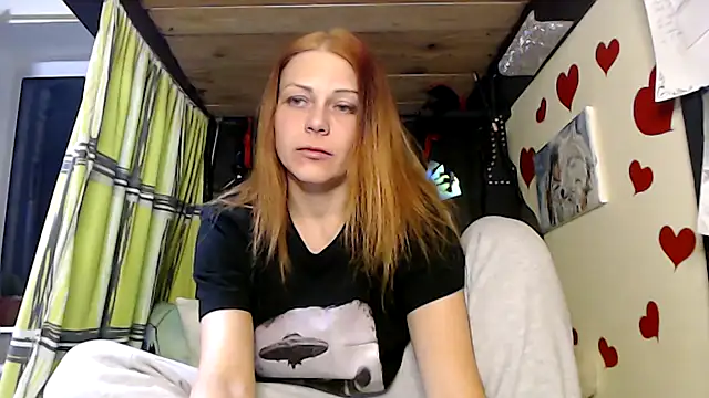 HarleyQuinn 69 online show from September 14, 2025, 6:29 pm