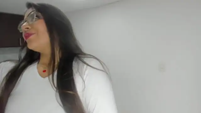 Snapshot of Luna_Dumont chatting on January 11, 2026, 11:15 am Luna Dumont online show from January 11, 2026, 11:15 am