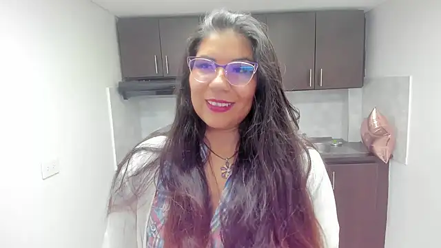 Snapshot of Luna_Dumont chatting on February 17, 2026, 11:07 am Luna Dumont online show from February 17, 2026, 11:07 am