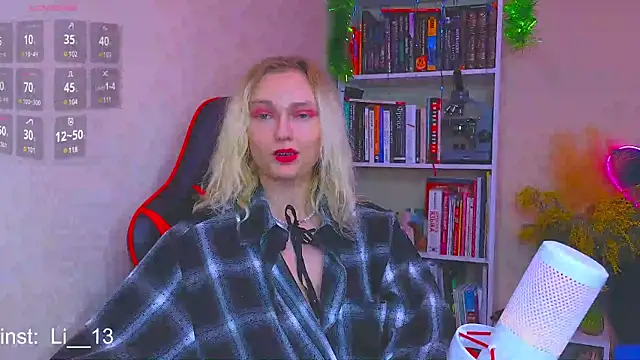 Angelina  1 online show from February 10, 2025, 8:53 pm