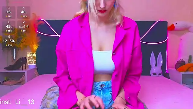 Angelina  1 online show from February 20, 2025, 7:19 pm