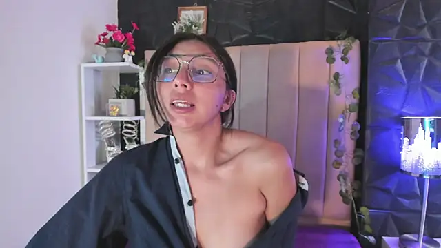 kendall saenz online show from February 23, 2026, 7:44 pm