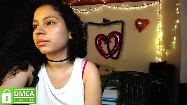 Mr MrsCurie online show from December 6, 2024, 4:03 am