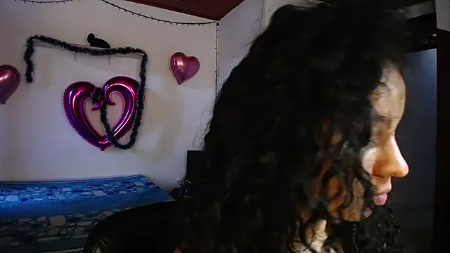 Mr MrsCurie online show from December 7, 2024, 10:28 pm