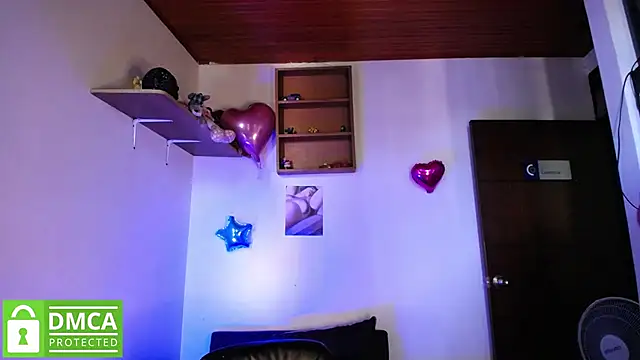 Mr MrsCurie online show from January 27, 2025, 9:00 pm