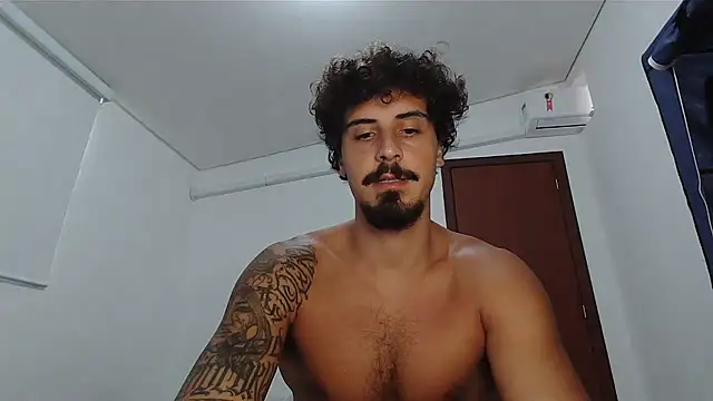 Snapshot of milkoffe chatting on February 9, 2026, 11:25 am milkoffe online show from February 9, 2026, 11:25 am