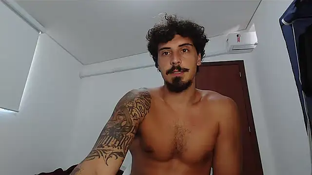 Snapshot of milkoffe chatting on February 11, 2026, 1:49 pm milkoffe online show from February 11, 2026, 1:49 pm