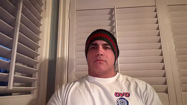 Snapshot of Bad_daddy21 chatting on January 15, 2026, 3:05 pm Bad daddy21 online show from January 15, 2026, 3:05 pm