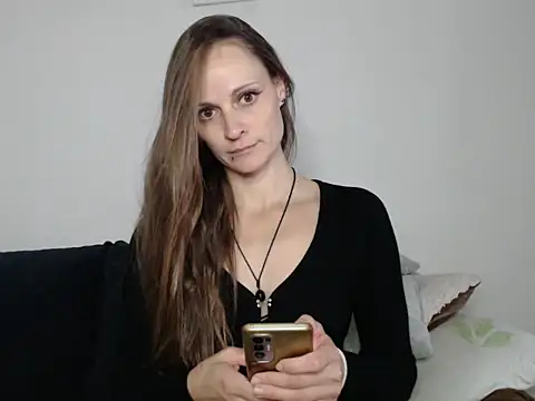 naikah714 online show from April 1, 2026, 11:44 am