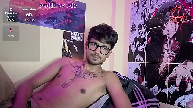 Snapshot of just_fucks chatting on May 27, 2026, 7:55 pm just fucks online show from May 27, 2026, 7:55 pm
