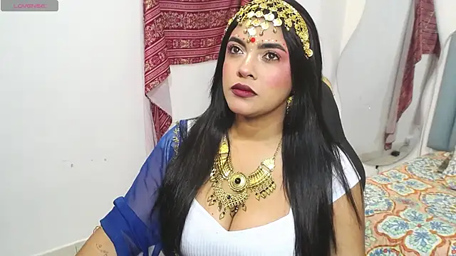 lakshmiraniii online show from October 28, 2025, 11:58 am