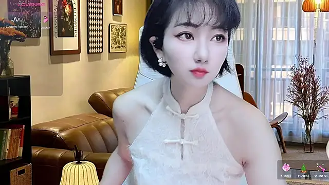 Snapshot of Mist_lili chatting on December 9, 2024, 1:29 am Mist lili online show from December 9, 2024, 1:29 am