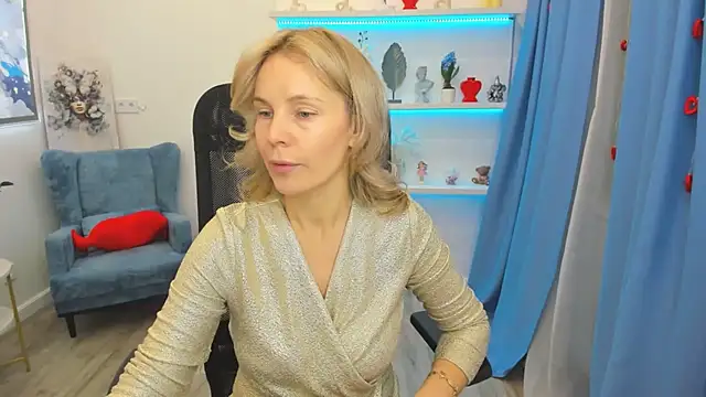 Sinty Devis online show from February 26, 2026, 4:33 am